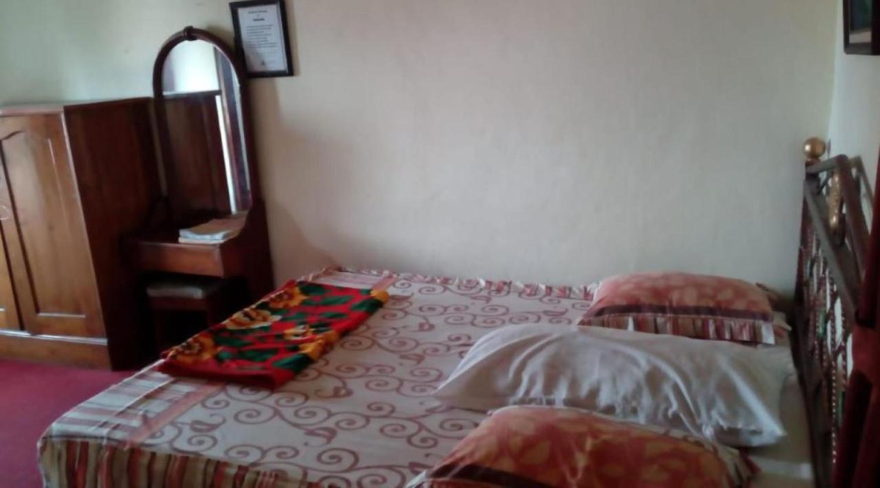 Wisma & Kantin Amanda Mojokerto Εξωτερικό φωτογραφία