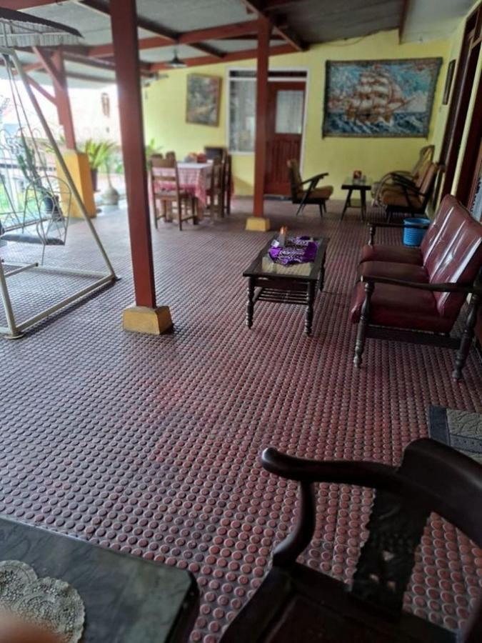 Wisma & Kantin Amanda Mojokerto Εξωτερικό φωτογραφία